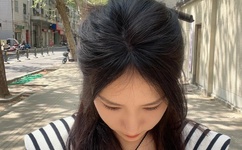 女生迈开腿打扑克又痛又痒怎么办